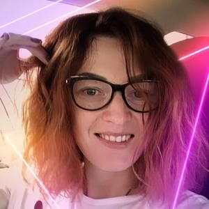 Meet your Posher, Viktoria